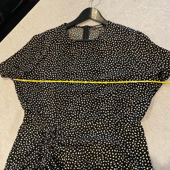 PRE-LOVED MISSGUIDED Ruched Side Tea Dress Dalmatian Print black and white - Picture 7 of 9